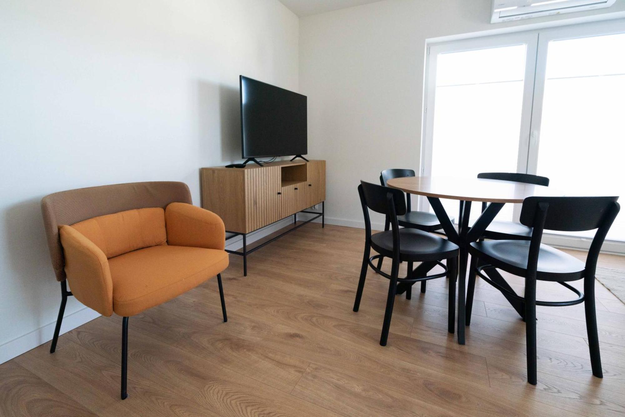 Aparthotel Weissa 7 คราคูฟ ภายนอก รูปภาพ